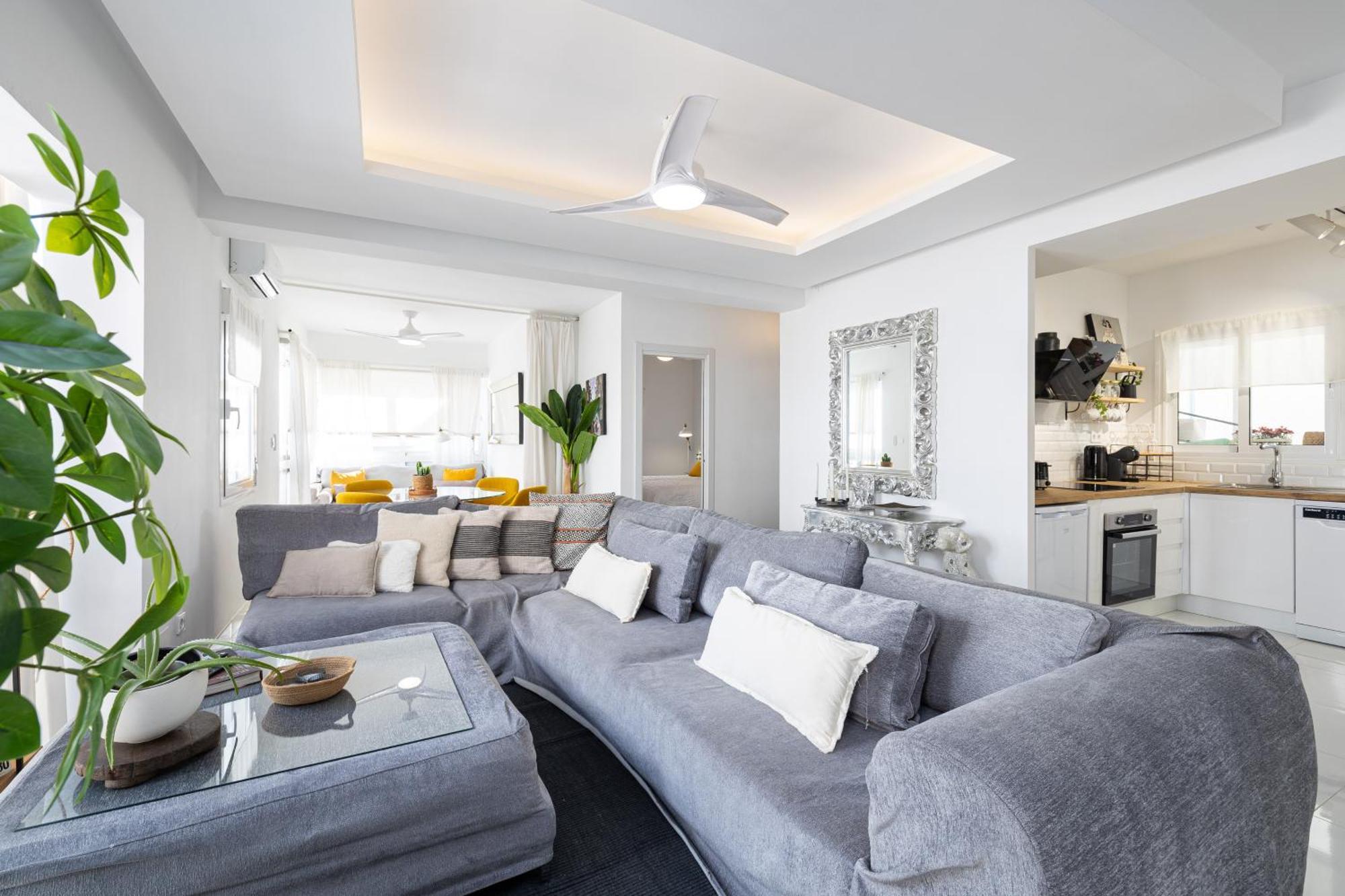 Las Flores Marbella Centro By Aora Stay Εξωτερικό φωτογραφία